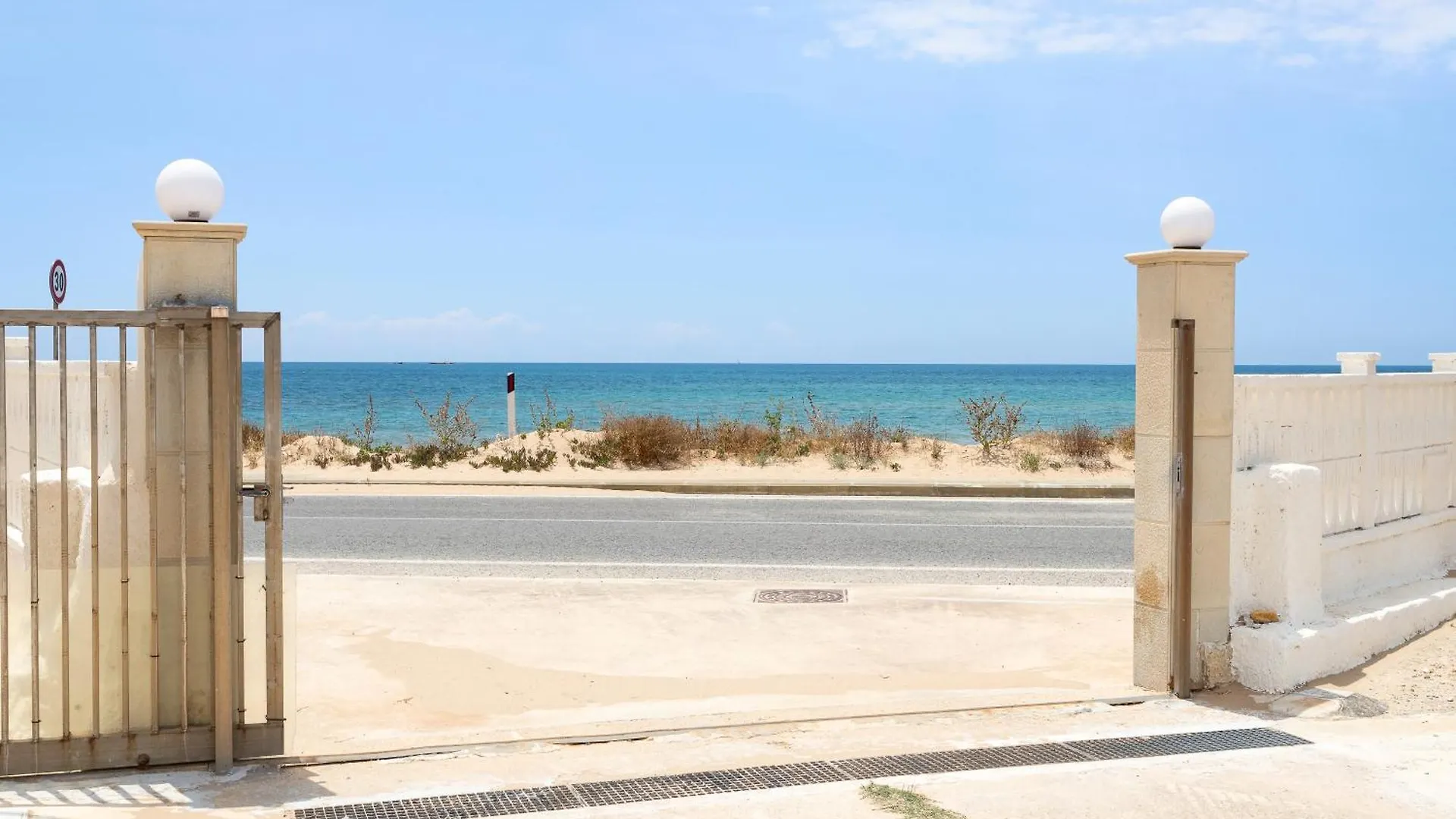펜션 Villa Dema, Sea Front & Beach 20 Mt 산타 마리아 델 포칼로